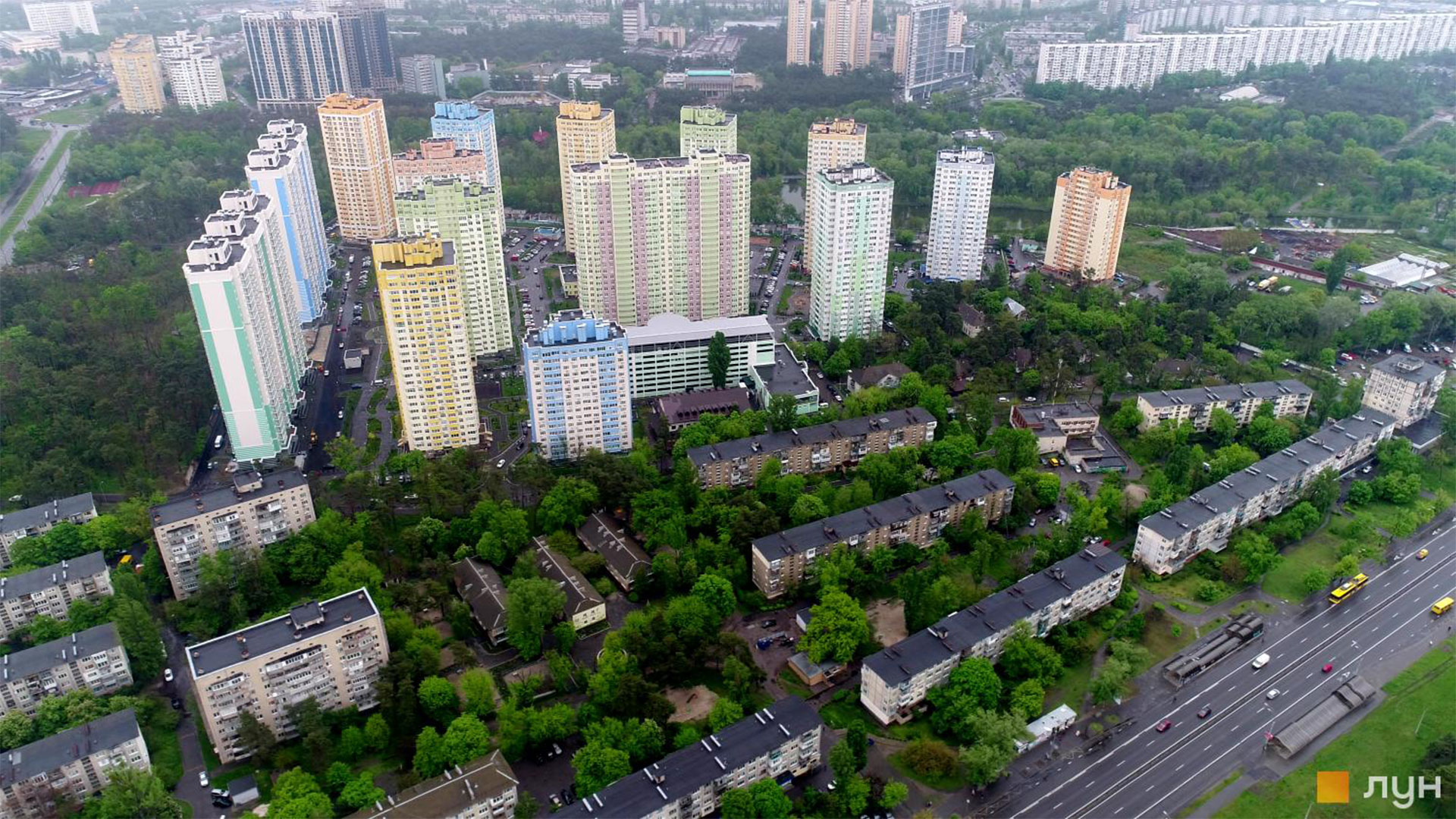 ЖК «Паркові Озера»